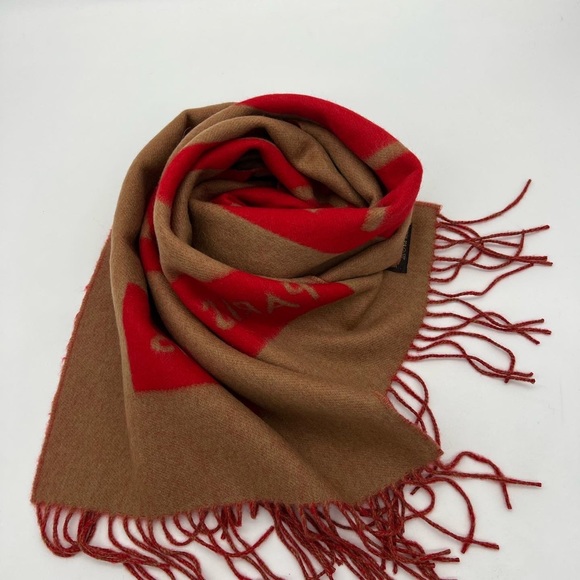 ❌SOLD❌Authentic Louis Vuitton 100% cashmere scarf - Picture 9 of 10